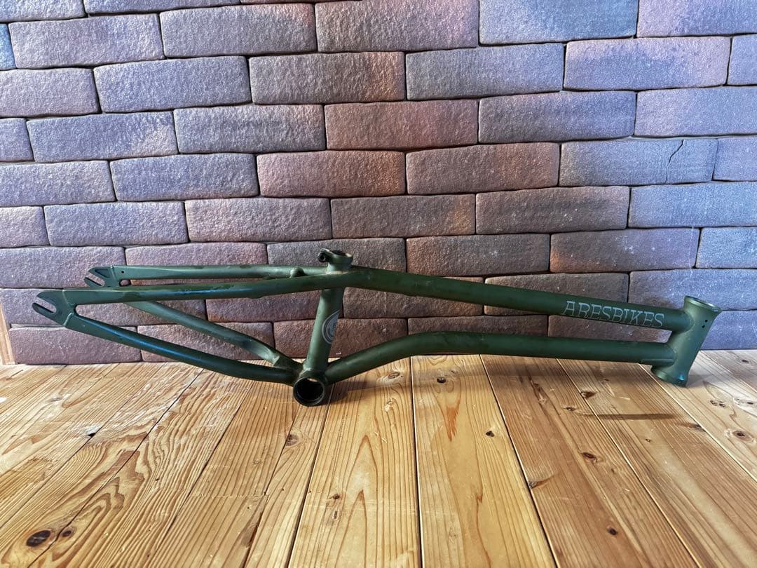 ARESBIKES BMXフレーム オリーブグリーン 15thモデル