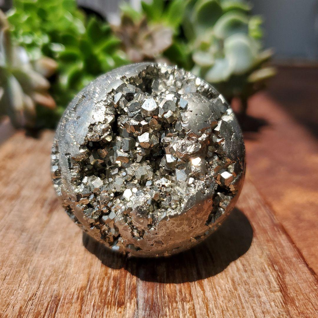 パイライト鉱石　スフィア　3　ペルー産　パイライト標本