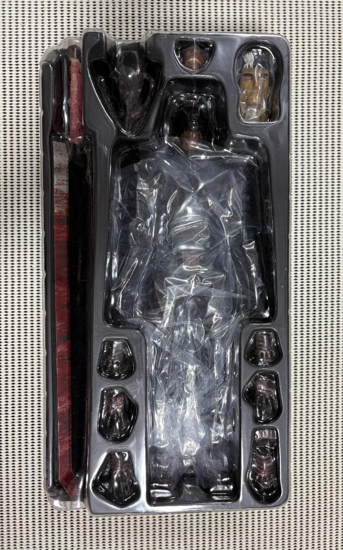 スリーゼロBERSERK ガッツ 狂戦士の甲冑 LIMITED EDITION