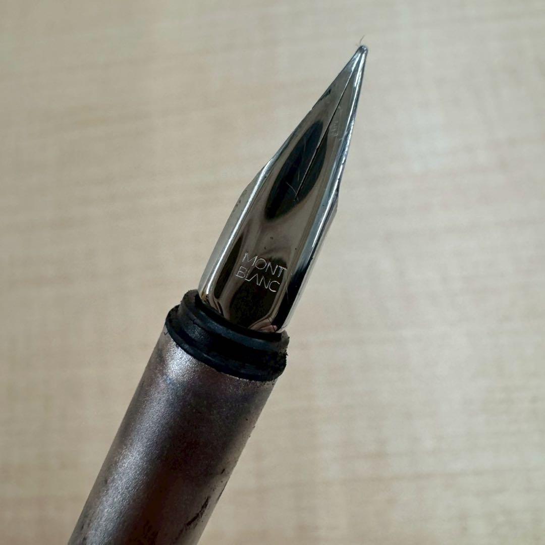 MONTBLANC 万年筆 金属製