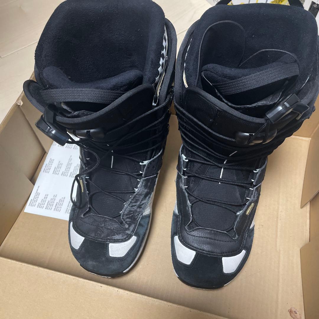 サロモンブーツ