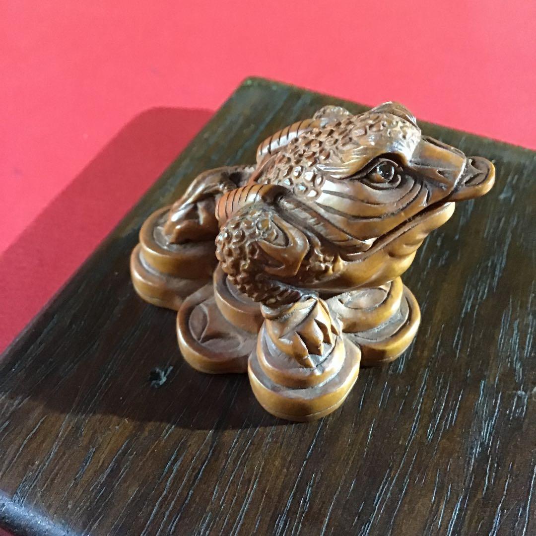 根付　「蝦蟇」　在銘　N8