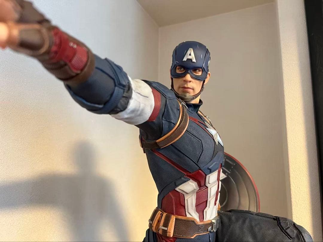 希少！日本未発売CAPTAIN AMERICA キャプテン アメリカ フィギュア