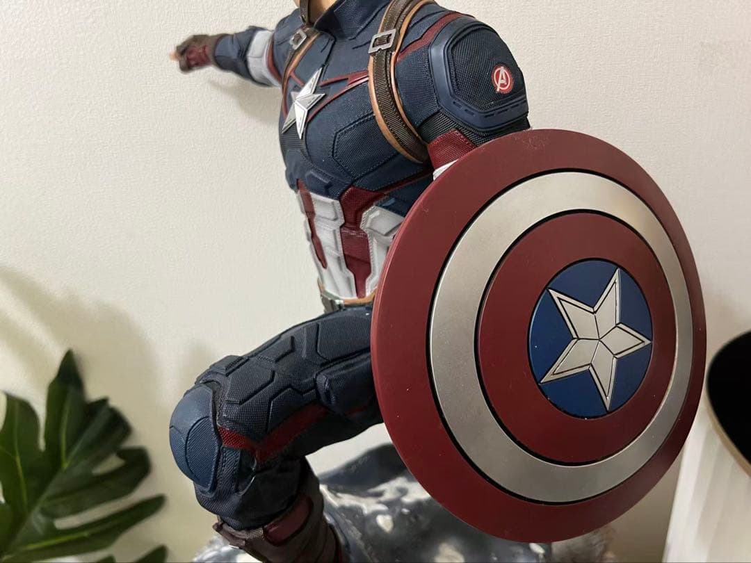 希少！日本未発売CAPTAIN AMERICA キャプテン アメリカ フィギュア