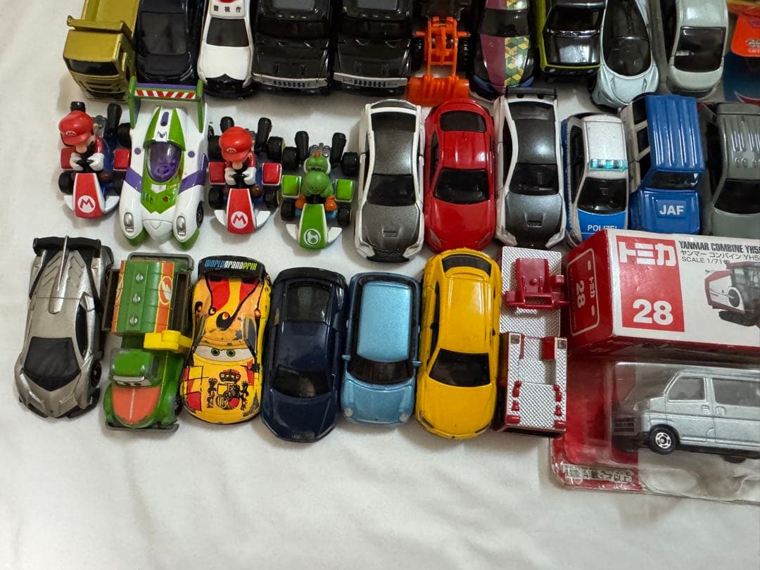 トミカなどミニカーまとめ売り③ トミカ　ミニカー　ホットウィール　ディズニー