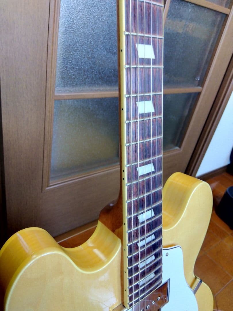 Epiphone Casino Natural （ハードケース付）