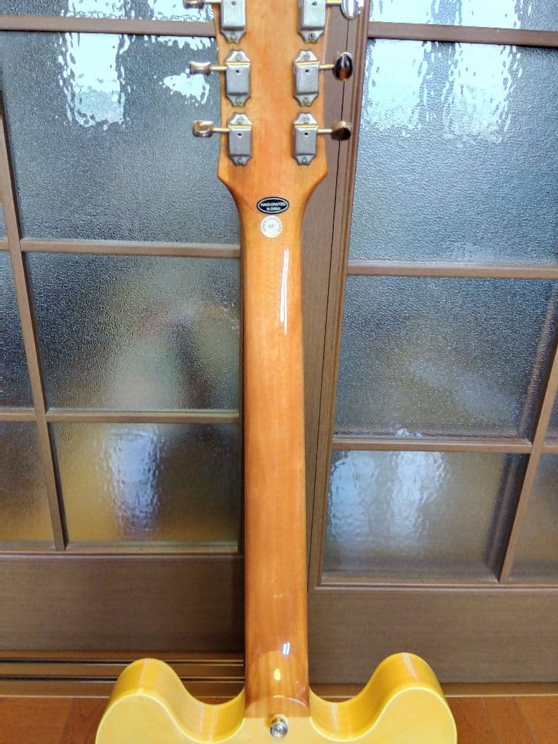 Epiphone Casino Natural （ハードケース付）