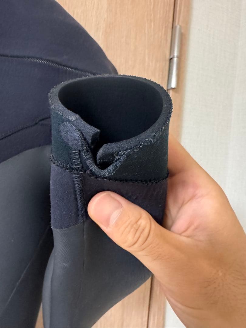 【格安！】AXXE Classic 4/3mmセミドライ ロングチェストジップ