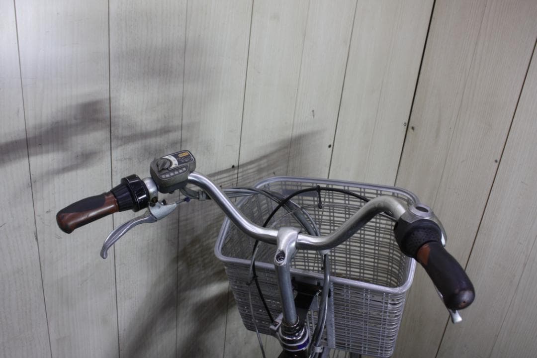 ブリヂストン A22アシスト 大容量8.1AH 26インチ 3段 茶色