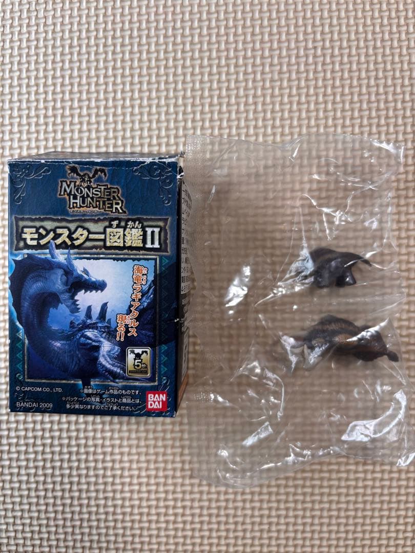 バンダイ　モンスターハンター　モンスター図鑑Ⅱ ポポ　中身未開封未使用品