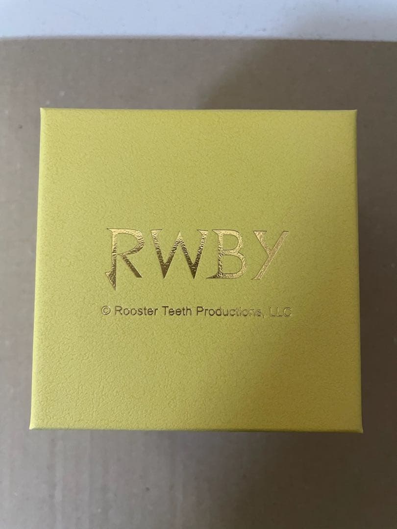 ぬ*い様 RWBY ヤンシャオロンモデル 時計