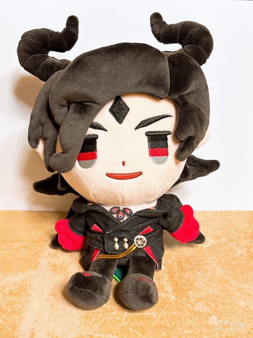 Obey Me! ルシファー Makeship ぬいぐるみ