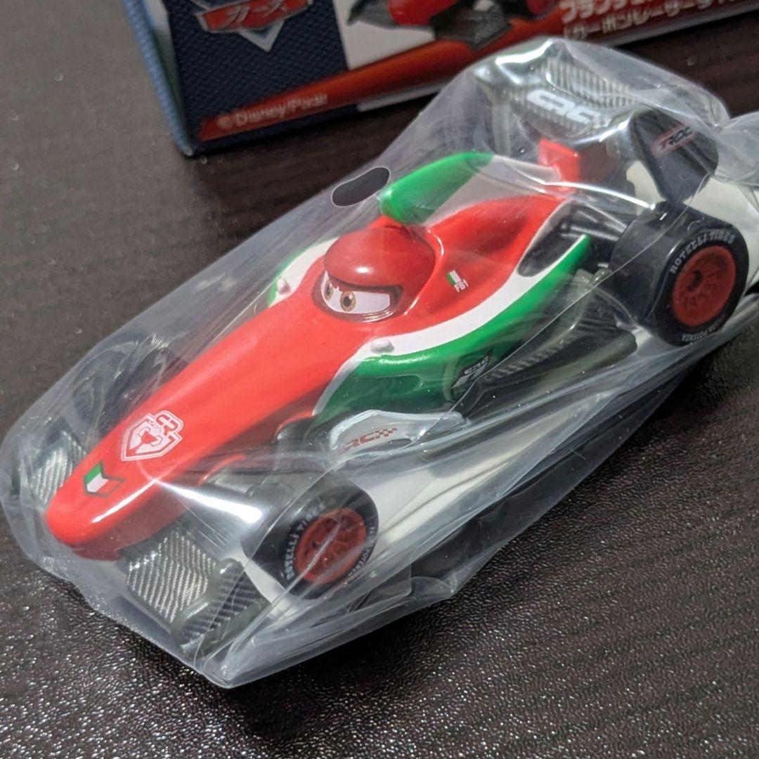 カーズ トミカ フランチェスコ・ベルヌーイ （カーボンレーサータイプ）