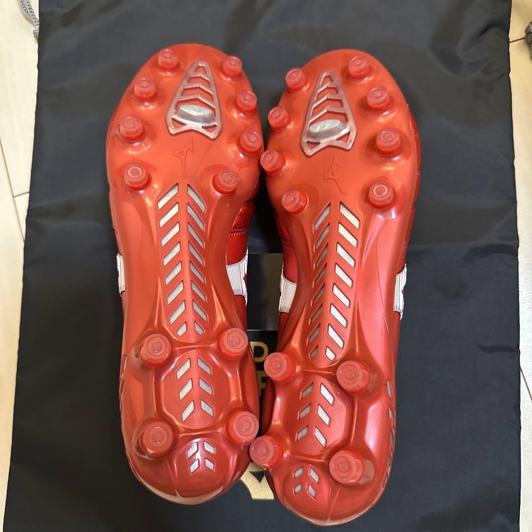 モレリアネオ3 26.5 パッションレッド　未使用