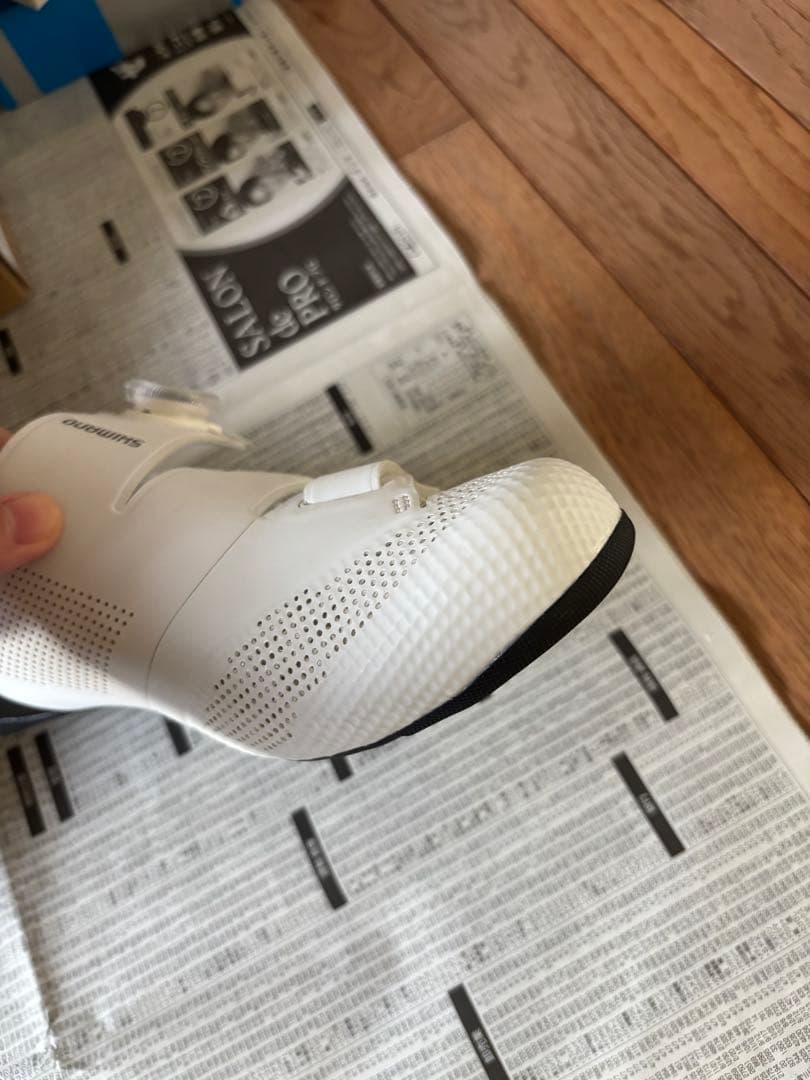 SHIMANO 自転車用シューズ BOAシステム ホワイト　25　26 41