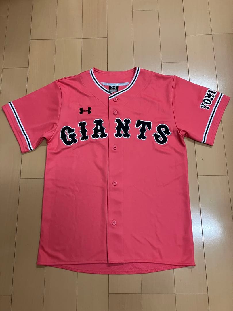 坂本勇人　ピンク　ユニフォーム　読売ジャイアンツ　読売巨人軍　侍ジャパン　WBC