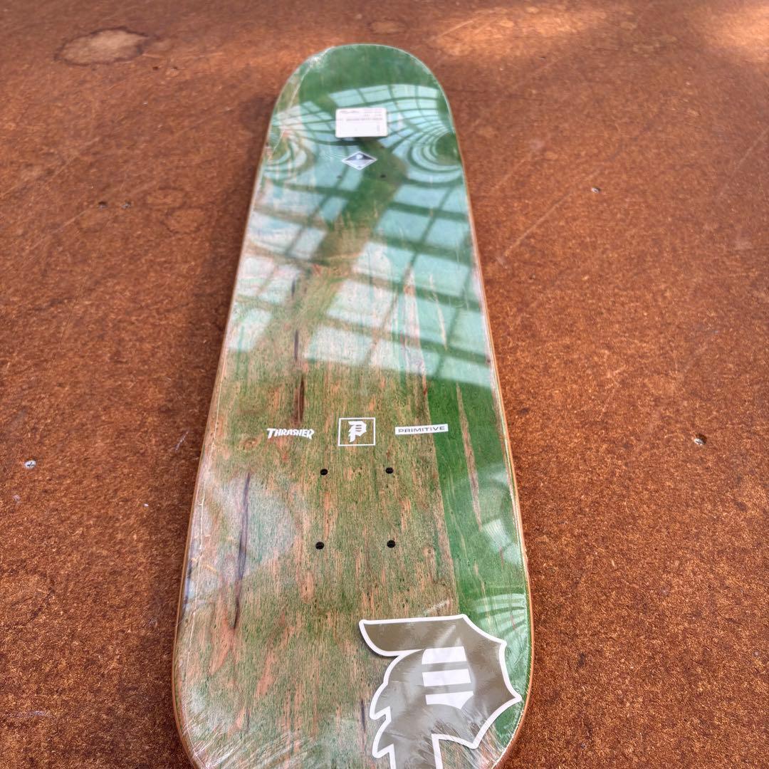 PRIMITIVE スケートボードデッキ 7.75 THRASHER