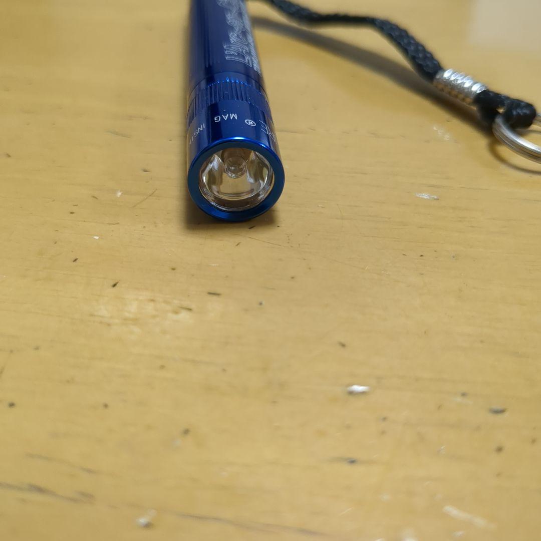 ミニマグライト　ソリテール　L'Arc～en～Cielロゴ入り　ハンディライト