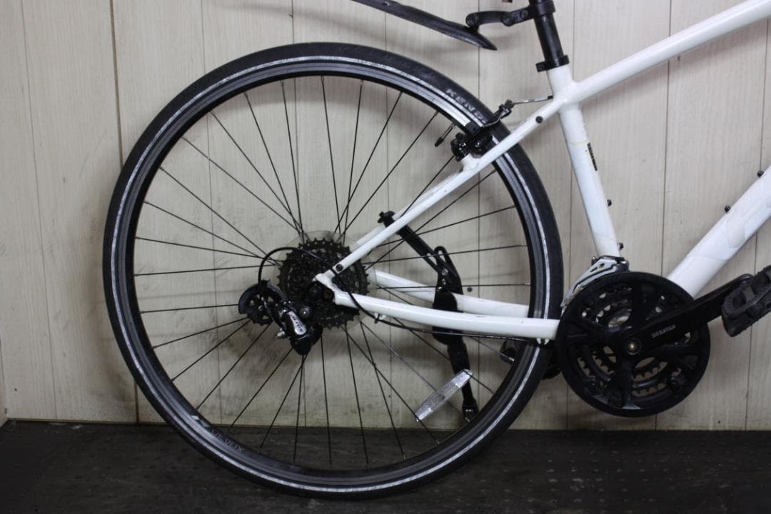 FELT VERZA SPEED50 700C アルミ 24速 410mmクロス