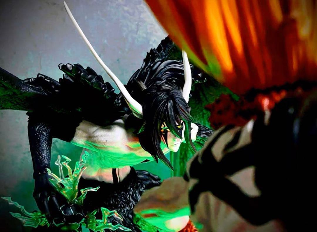 BLEACH  黒崎一護VSウルキオラ ガレージキット ガレキ スタチュー①