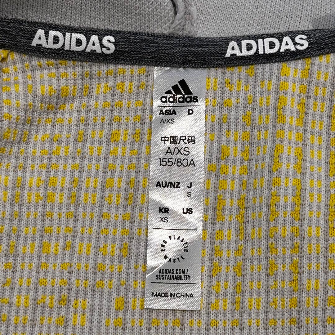 adidas セットアップ　パーカー　スカート 上下セット　ゴルフ