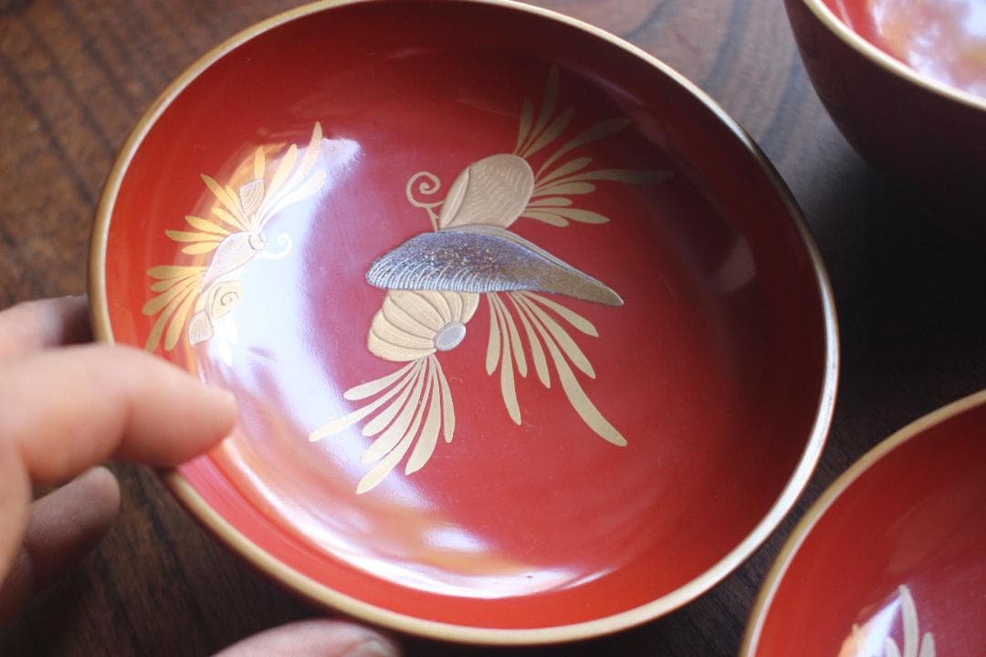 時代逸品！時代金縁朱漆に極上貝尽くし蒔絵の映えるお椀2点（検輪島塗雑煮椀