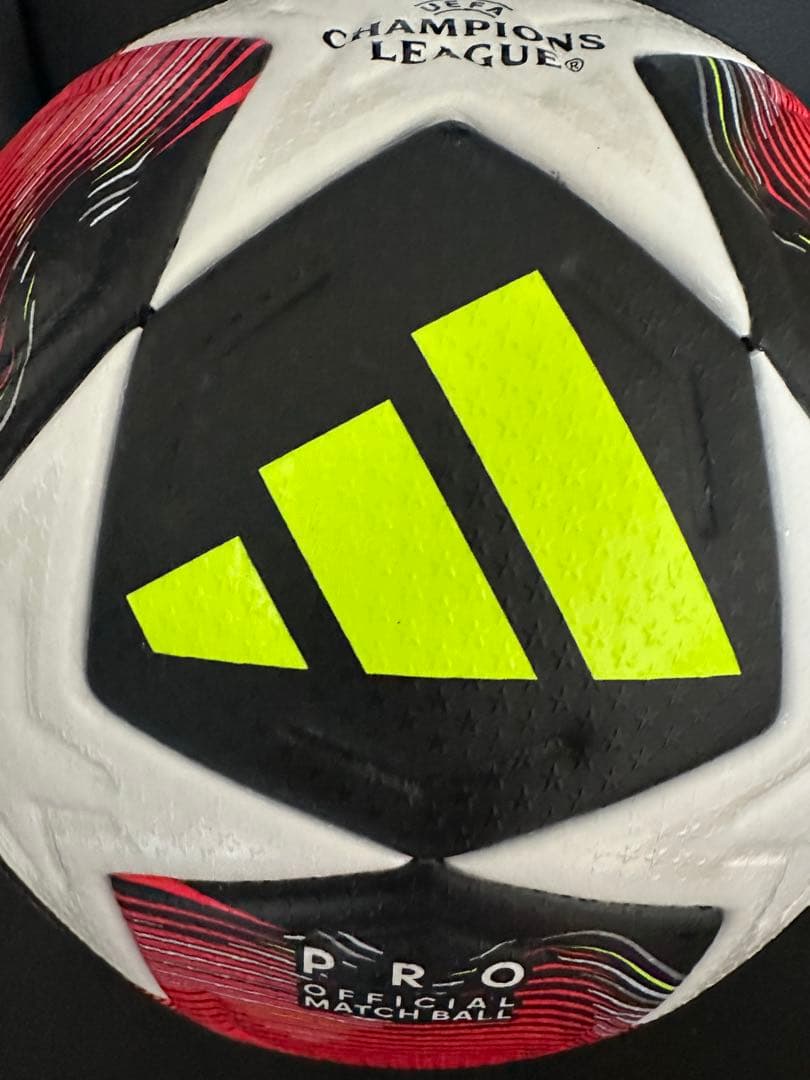 【国内正規店購入】フィナーレチャンピオンズリーグ公式試合球　プロ新品未使用