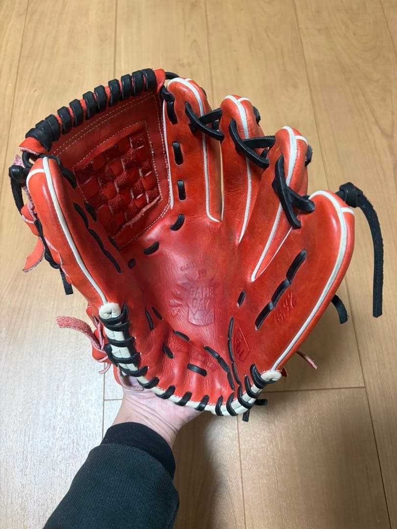 グラブワークス　投手用グラブ