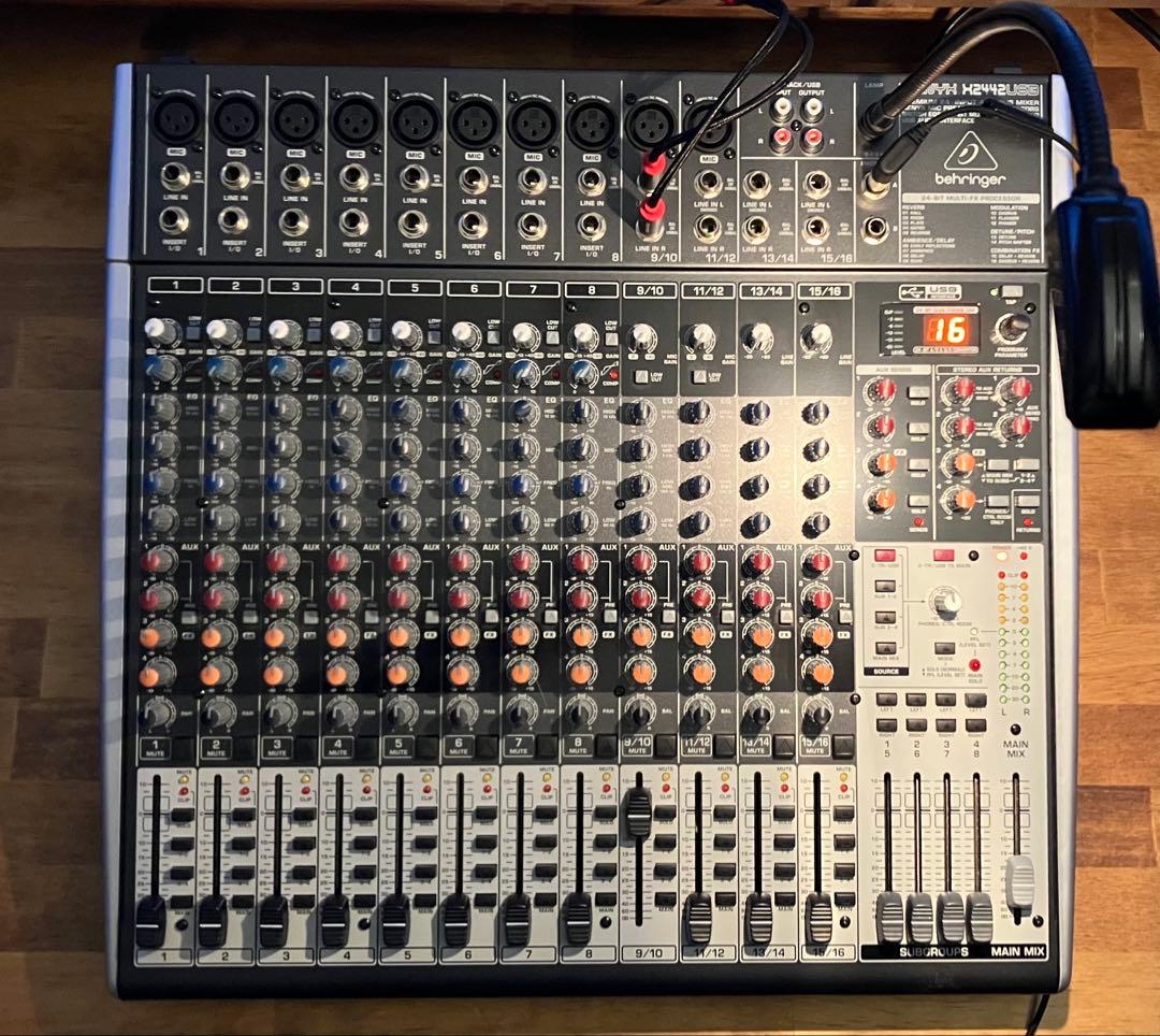美品 Behringer XENYX X2442USB 16chアナログミキサー