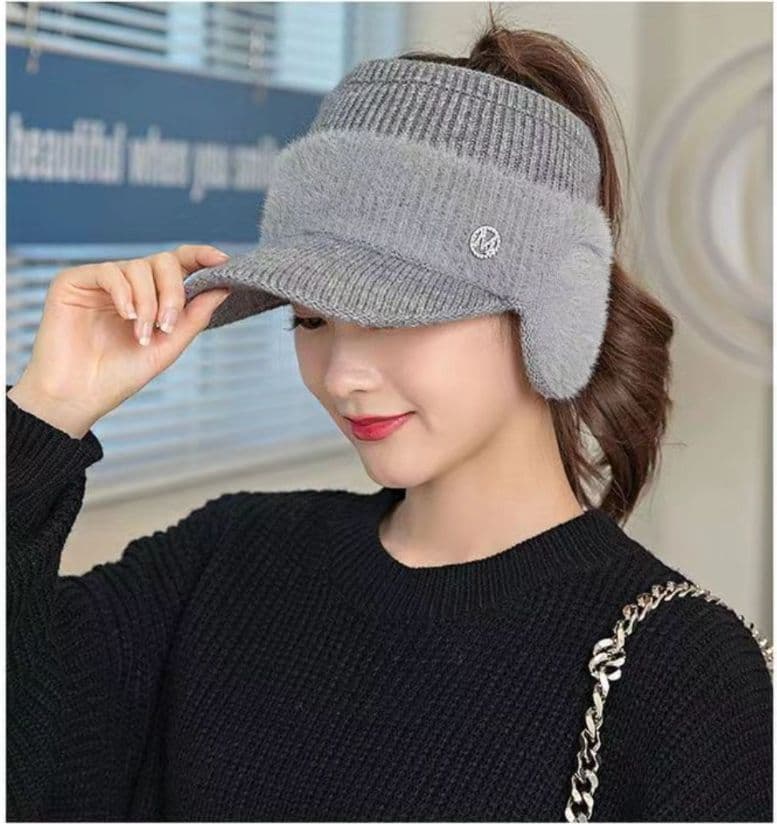 【人気】グレー　秋冬　帽子　耳当て　サンバイザー　ニット帽　ゴルフ　レディース