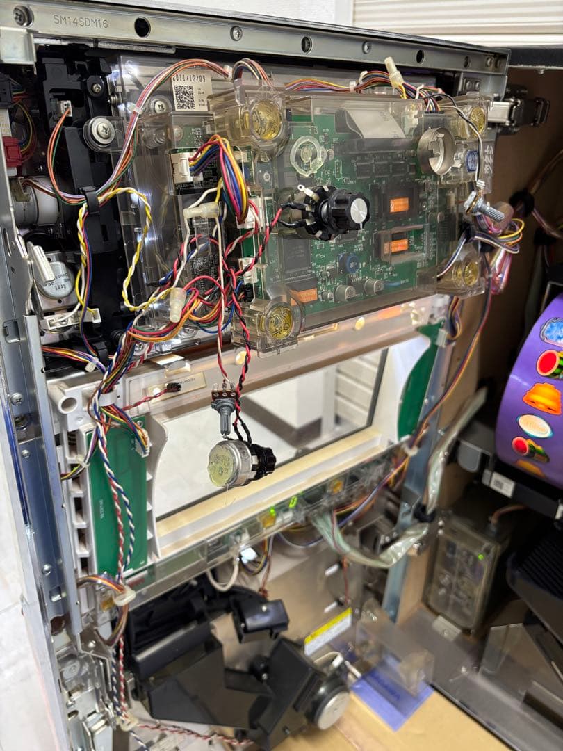 北斗の拳　世紀末救世主伝説　パチスロ　スロット　実機　鍵2本