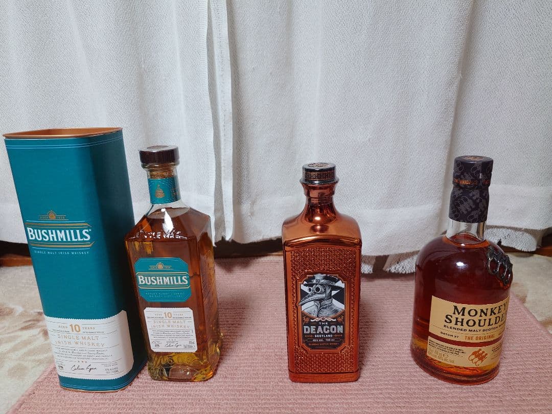 【フェルト】ブッシュミルズ 10年、ディーコン、 モンキーショルダー