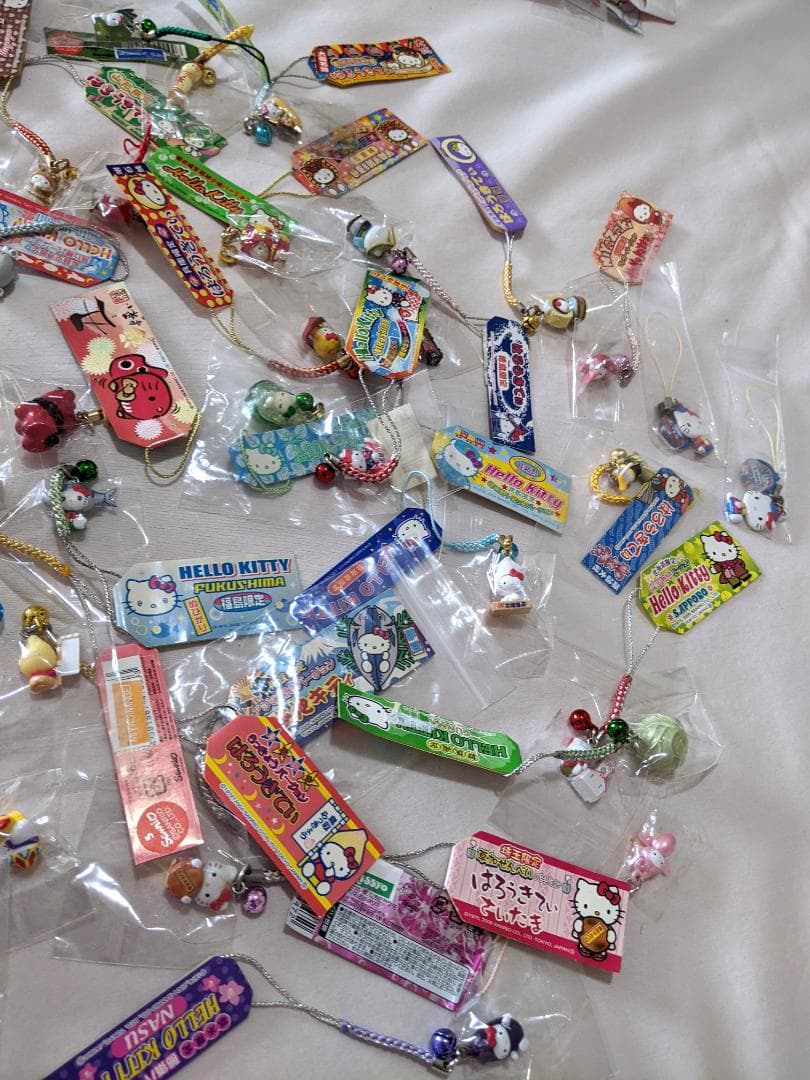 ■ハローキティ　ストラップ　ご当地　根付　非売品もまとめて　レア
