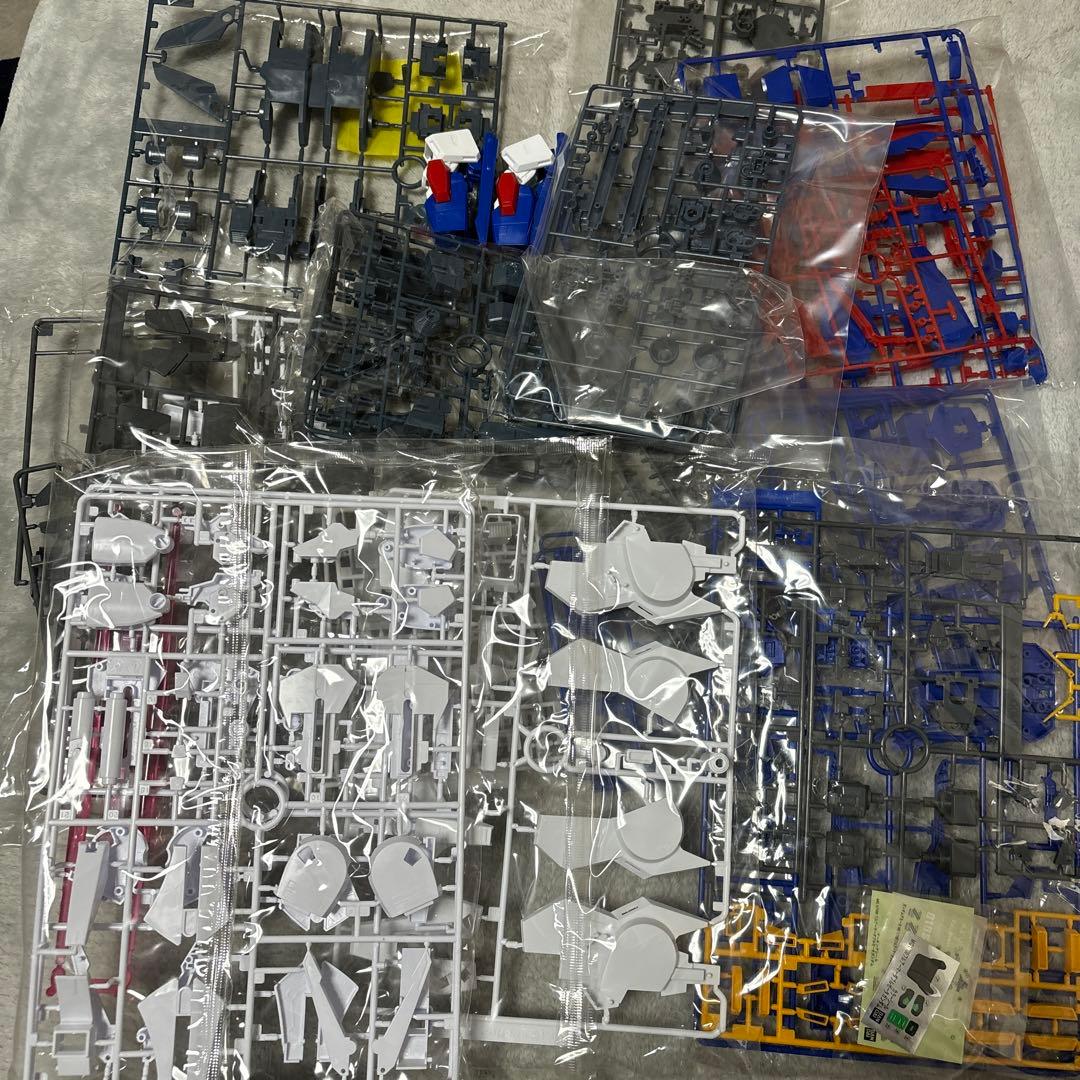 ガンプラ　MG 1/100 フルアーマーzzガンダム　一部組済み