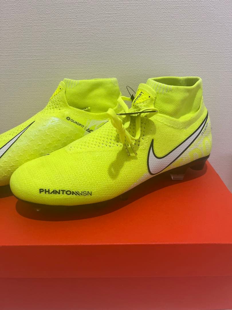 【値引相談可】ナイキ　ファントムVSNエリート