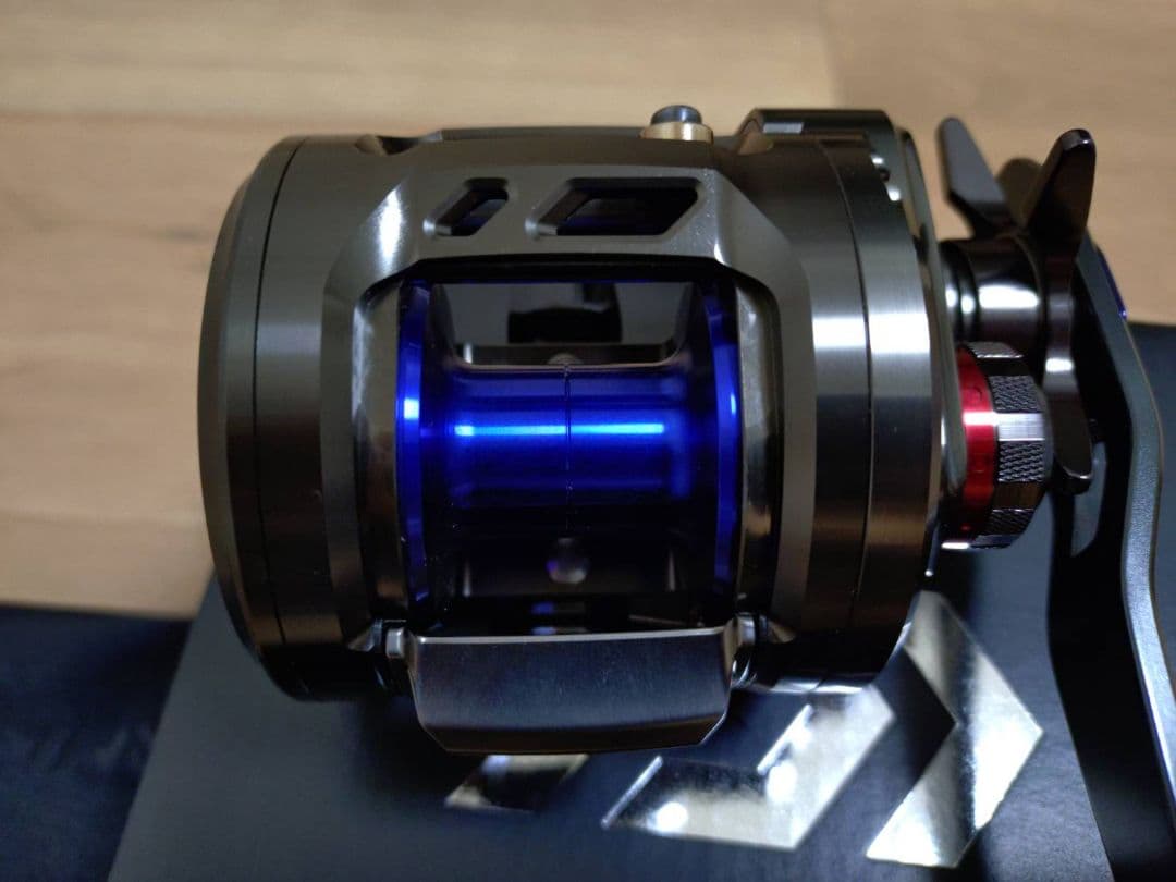 美品 SALTIGA BJ 200SH ベイトリール