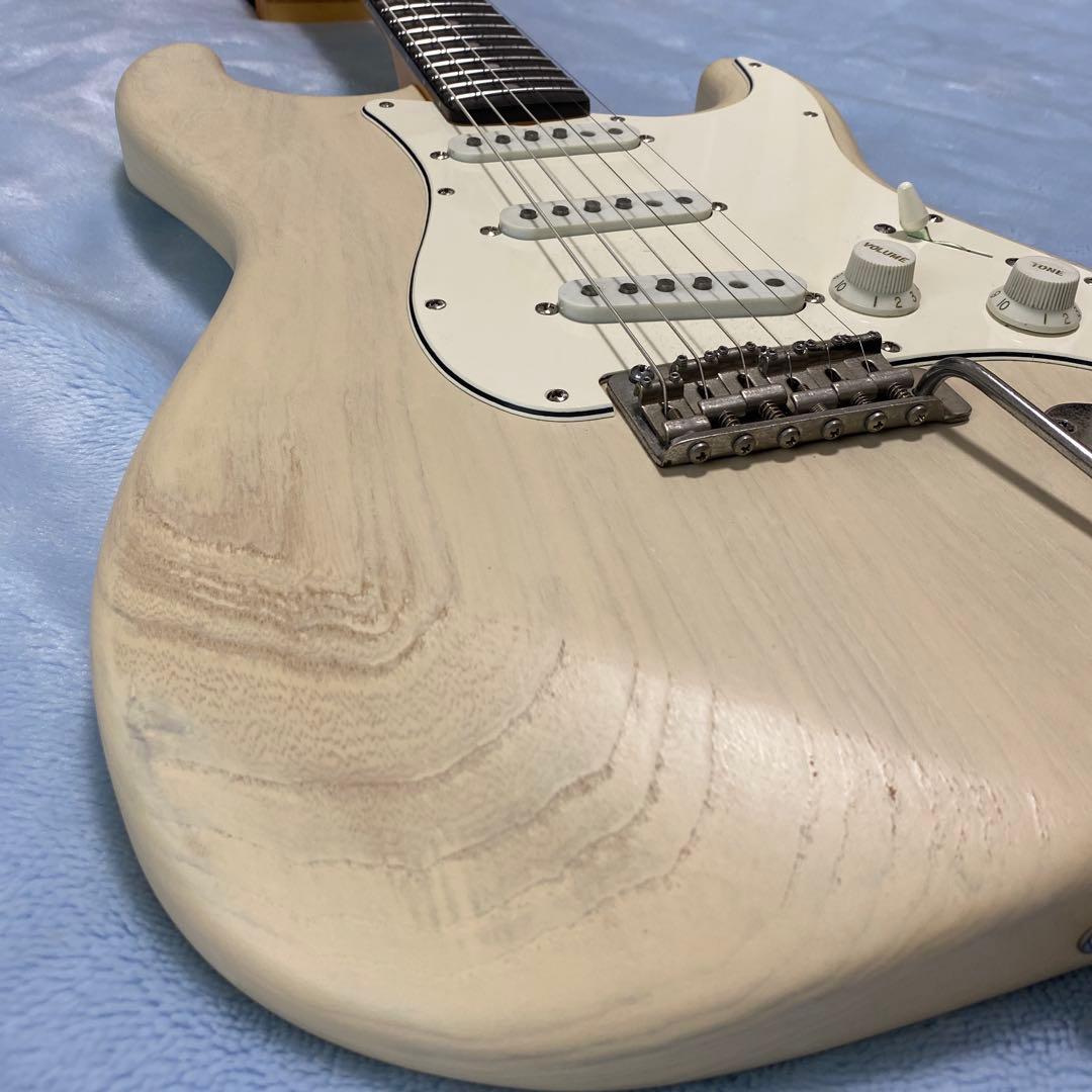 アッシュブロンドストラトキャスター 自作コンポーネント