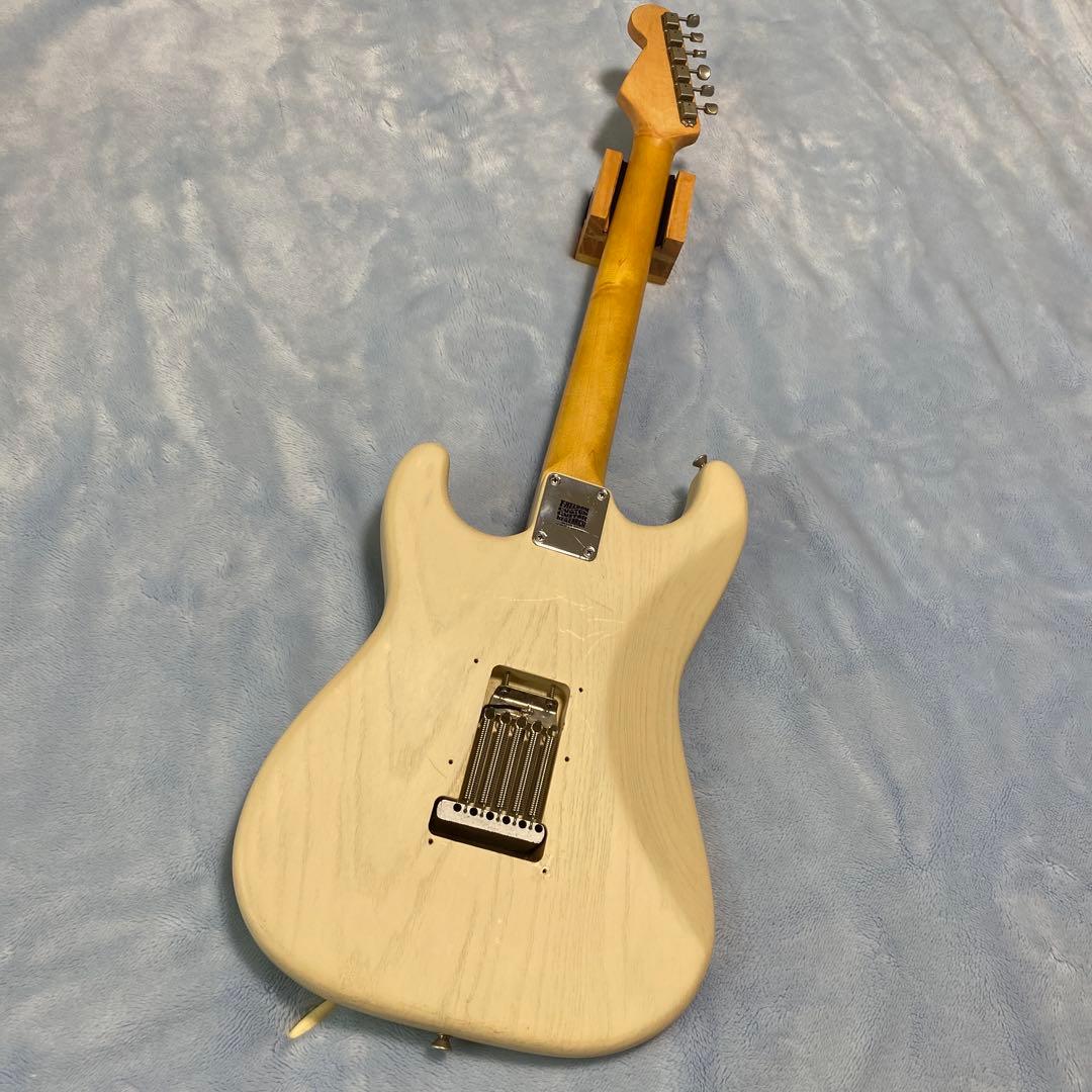 アッシュブロンドストラトキャスター 自作コンポーネント
