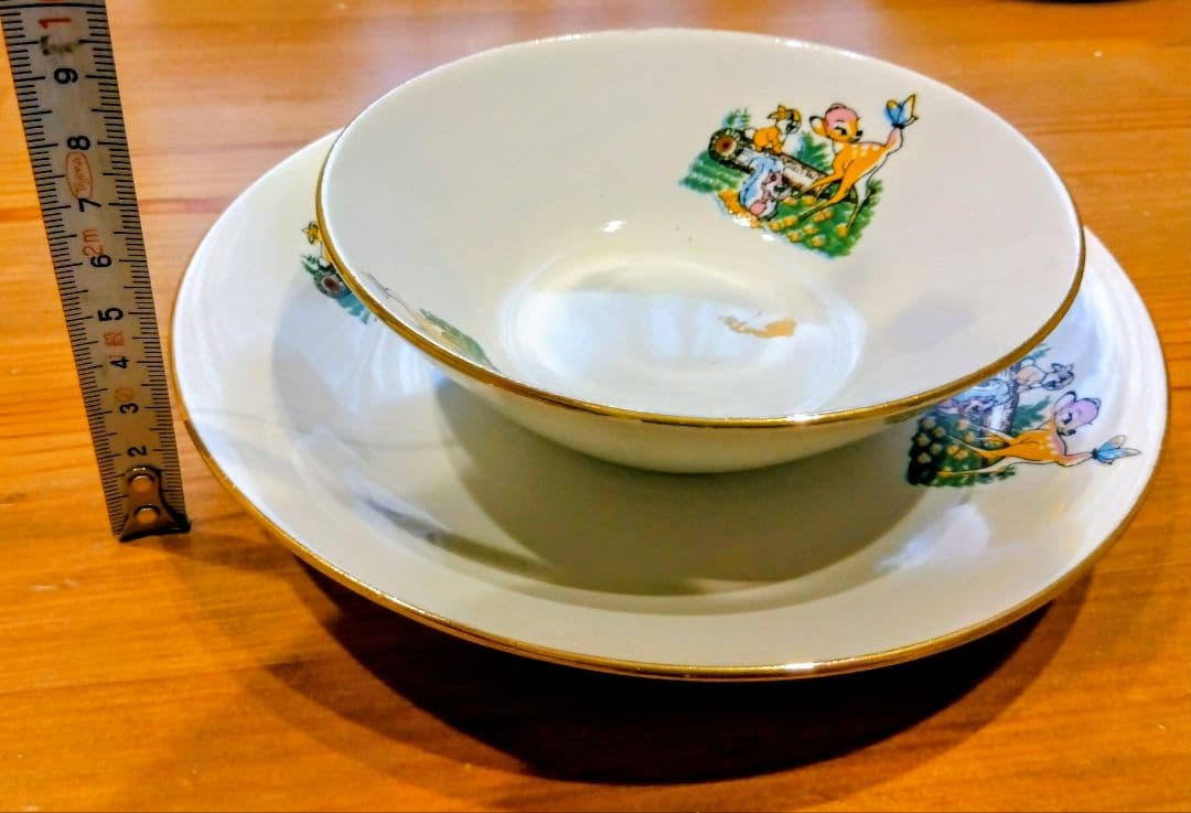バンビ　アンティーク食器セット