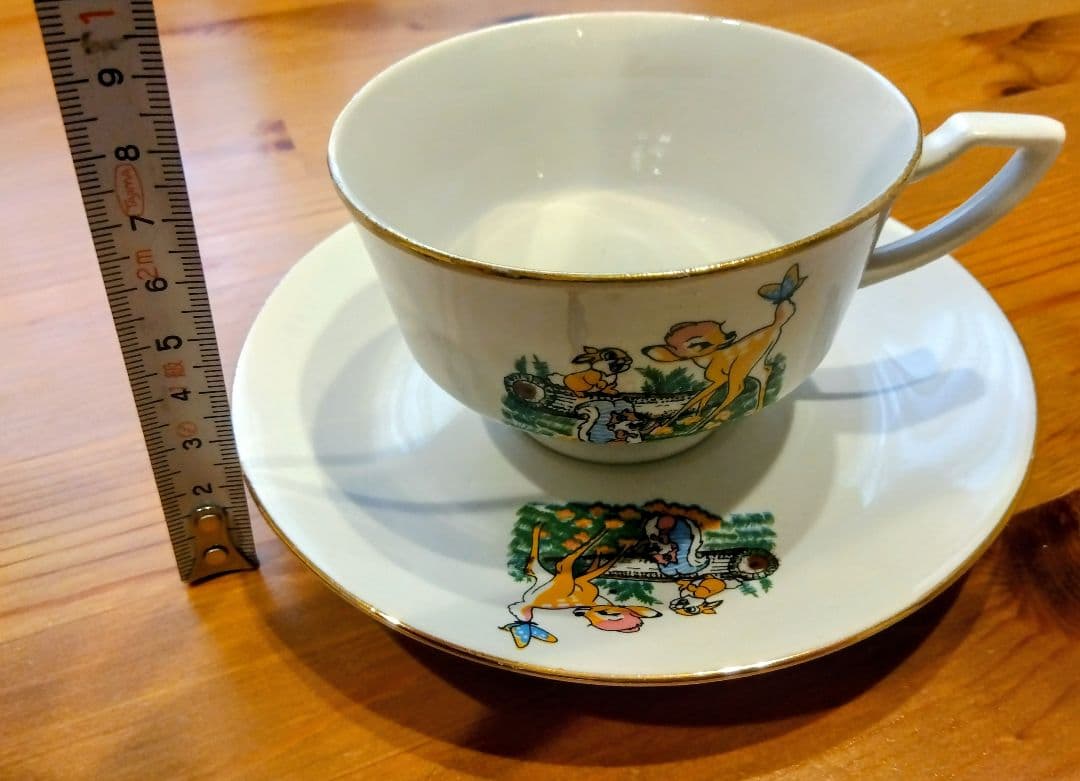 バンビ　アンティーク食器セット