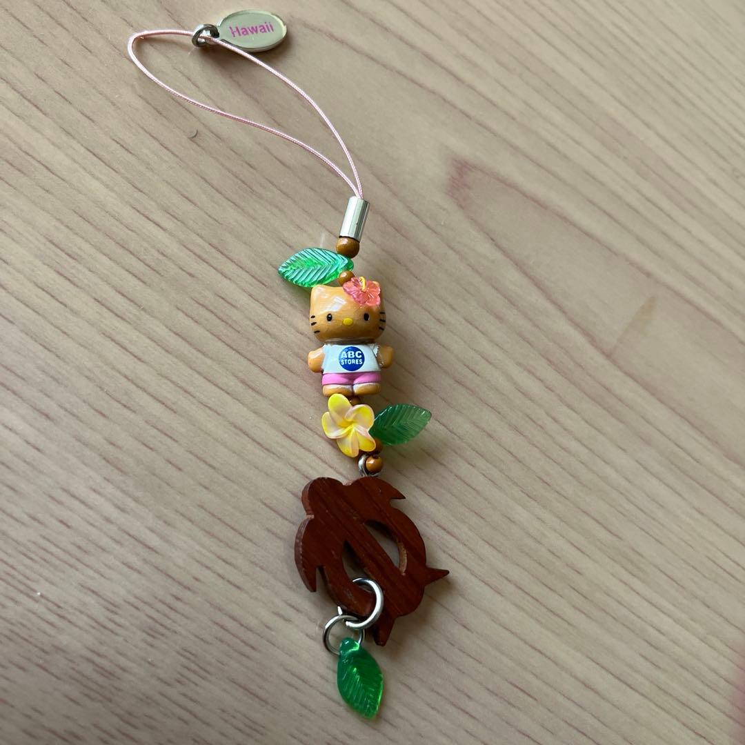 日焼けキティ　ハワイご当地ストラップ