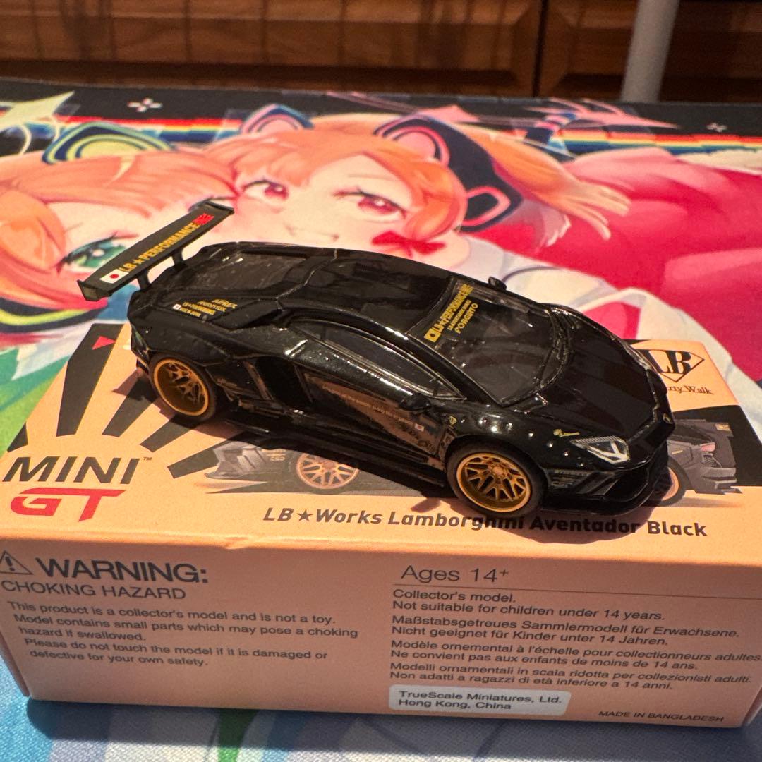 お得？ MINI GT LBWKランボルギーニアヴェンタドール 2台セット