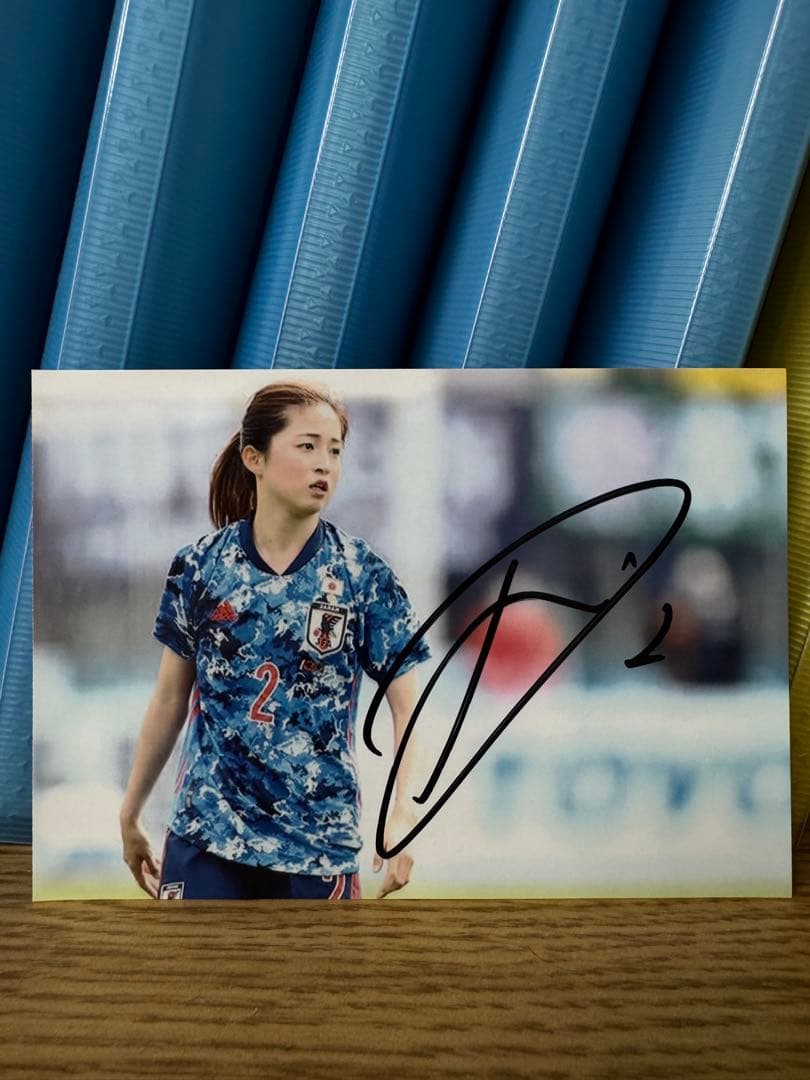 なでしこジャパン 清水梨紗 直筆サイン入り写真④ マンチェスターシティ 長谷川唯
