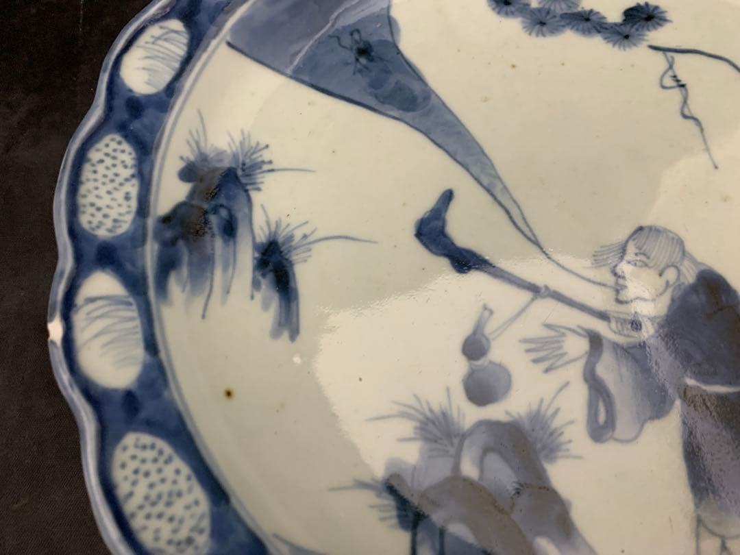 古伊万里　　鉄拐仙人染付図輪花皿　約直径27㎝