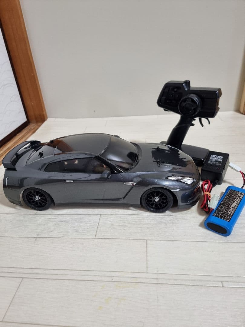 タミヤ TT02 GT-R R35 シャーシ（ライト付き）