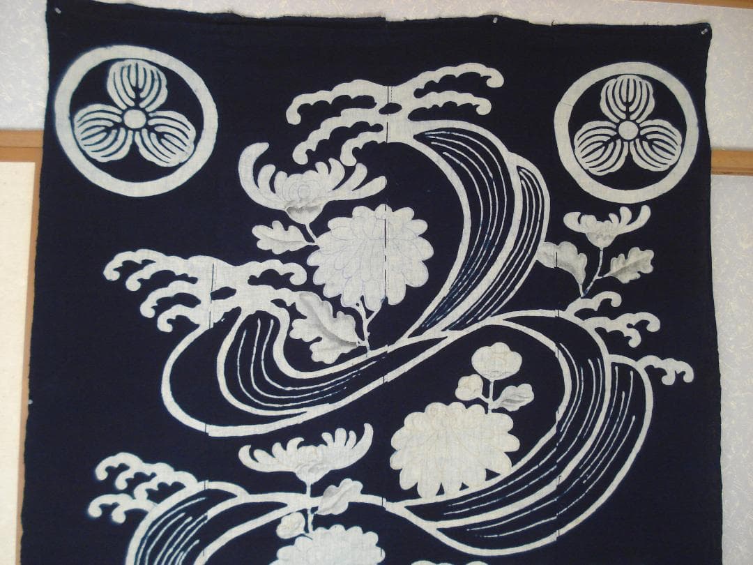 布団　解き　筒描き　木綿地　手織り　藍染　家紋　吉兆模様　菊水