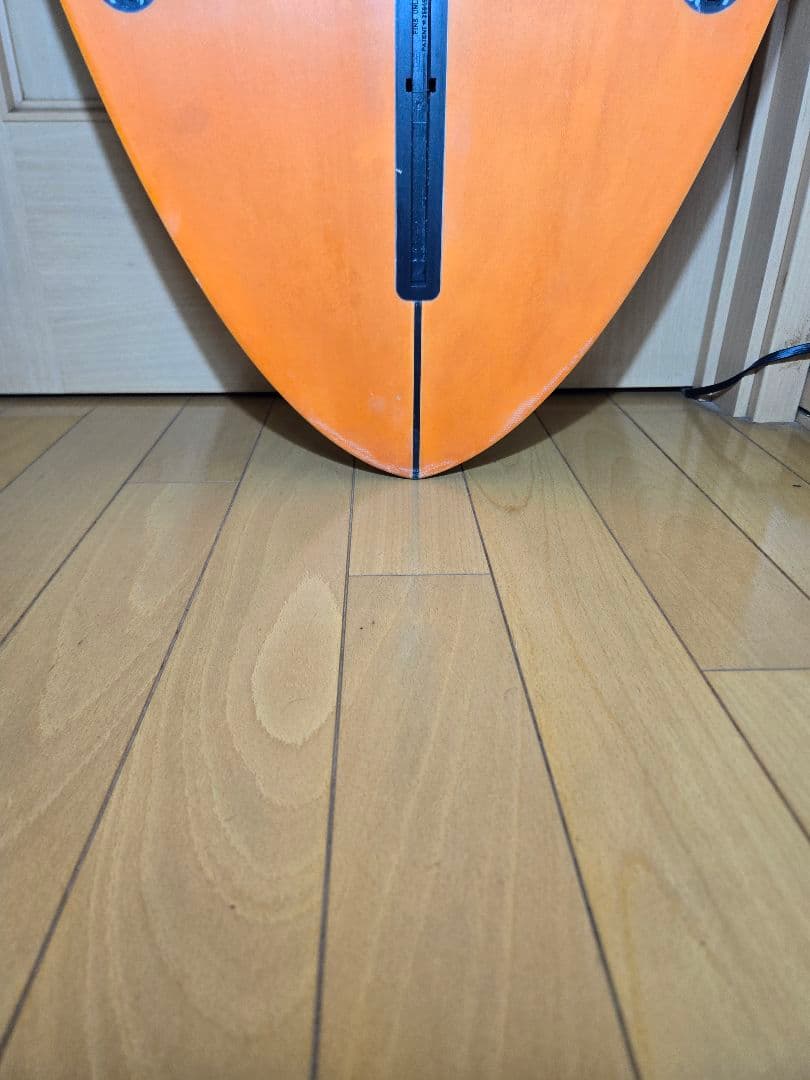 値下！超美品 FIN付！ファイヤーワイヤー SUNDAY マチャド　6'4