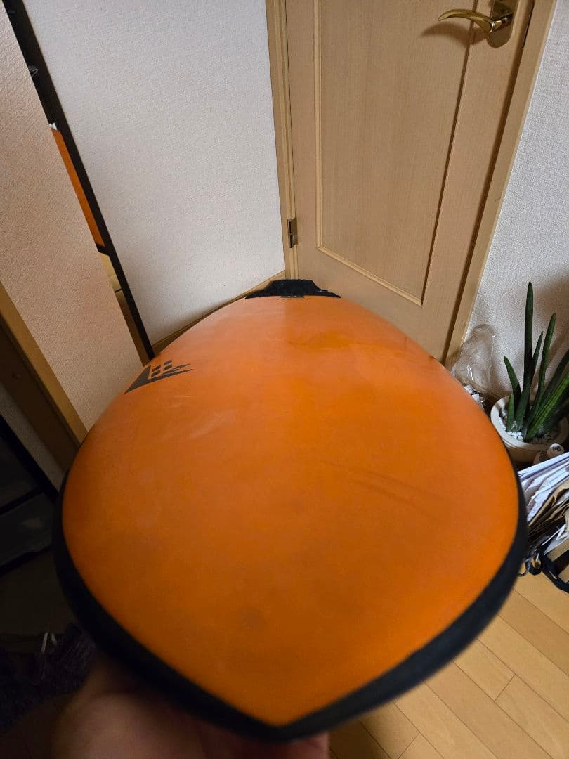 値下！超美品 FIN付！ファイヤーワイヤー SUNDAY マチャド　6'4