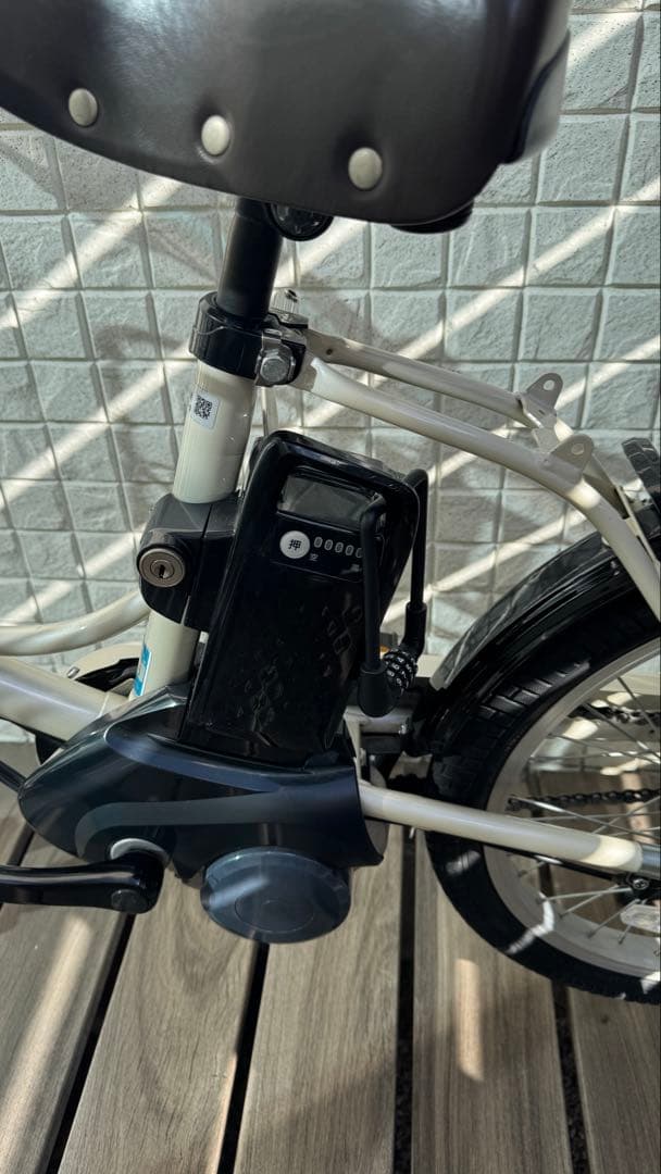 パナソニック　グリッター　BE-FGL032 バッテリー・鍵・チェーン付【受渡】