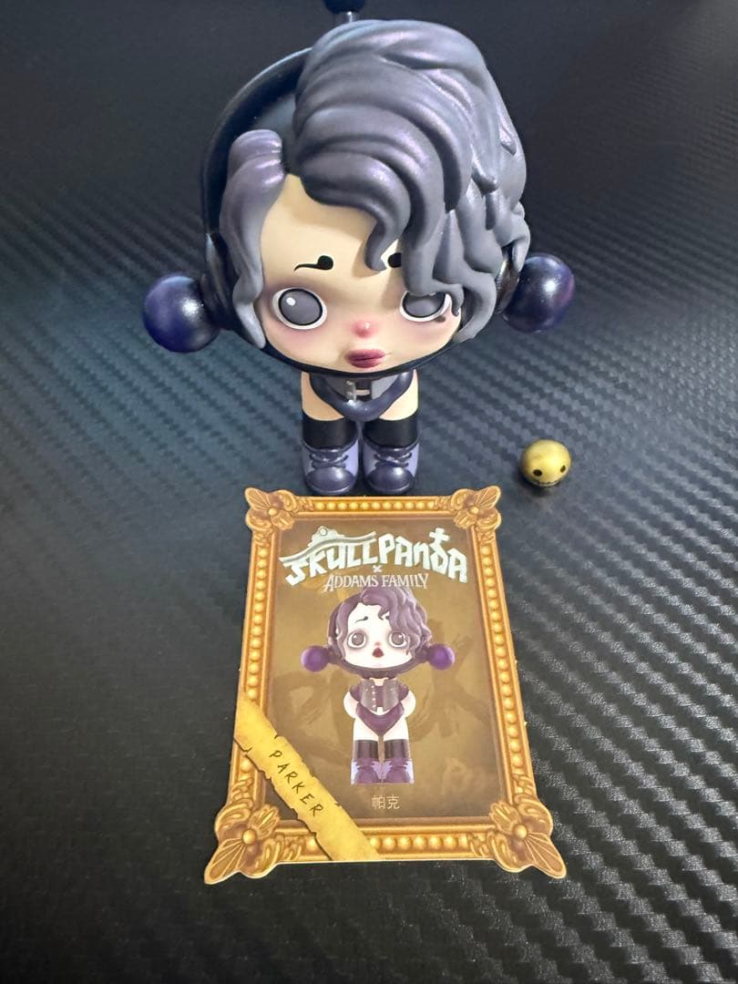 k187 POPMART　SKULLPANFA×ADDAMS
